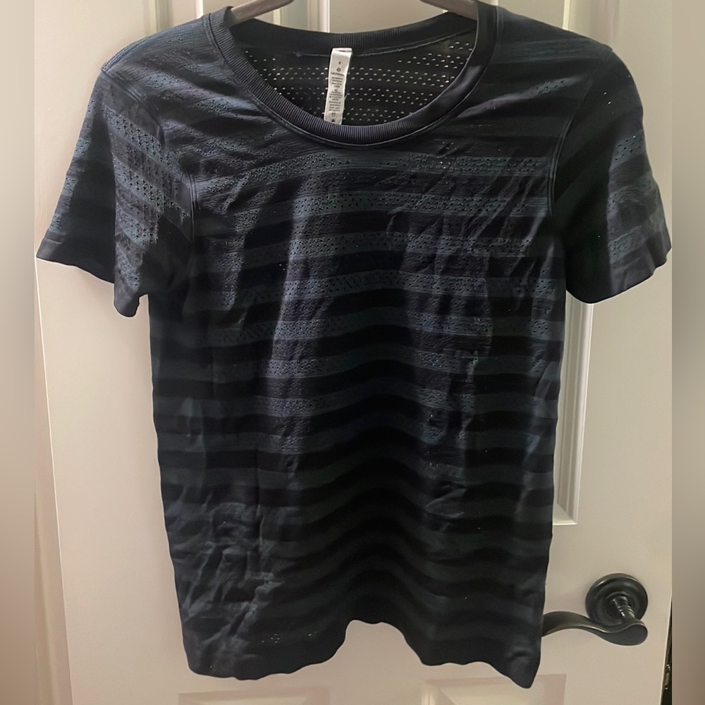 Lululemon Black and grey striped shirt